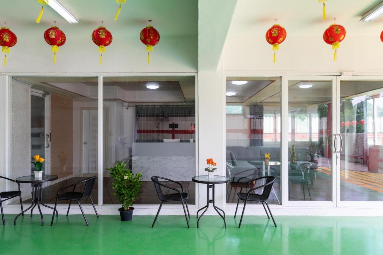 Sukhumvit 101 Hotel Банкок Екстериор снимка