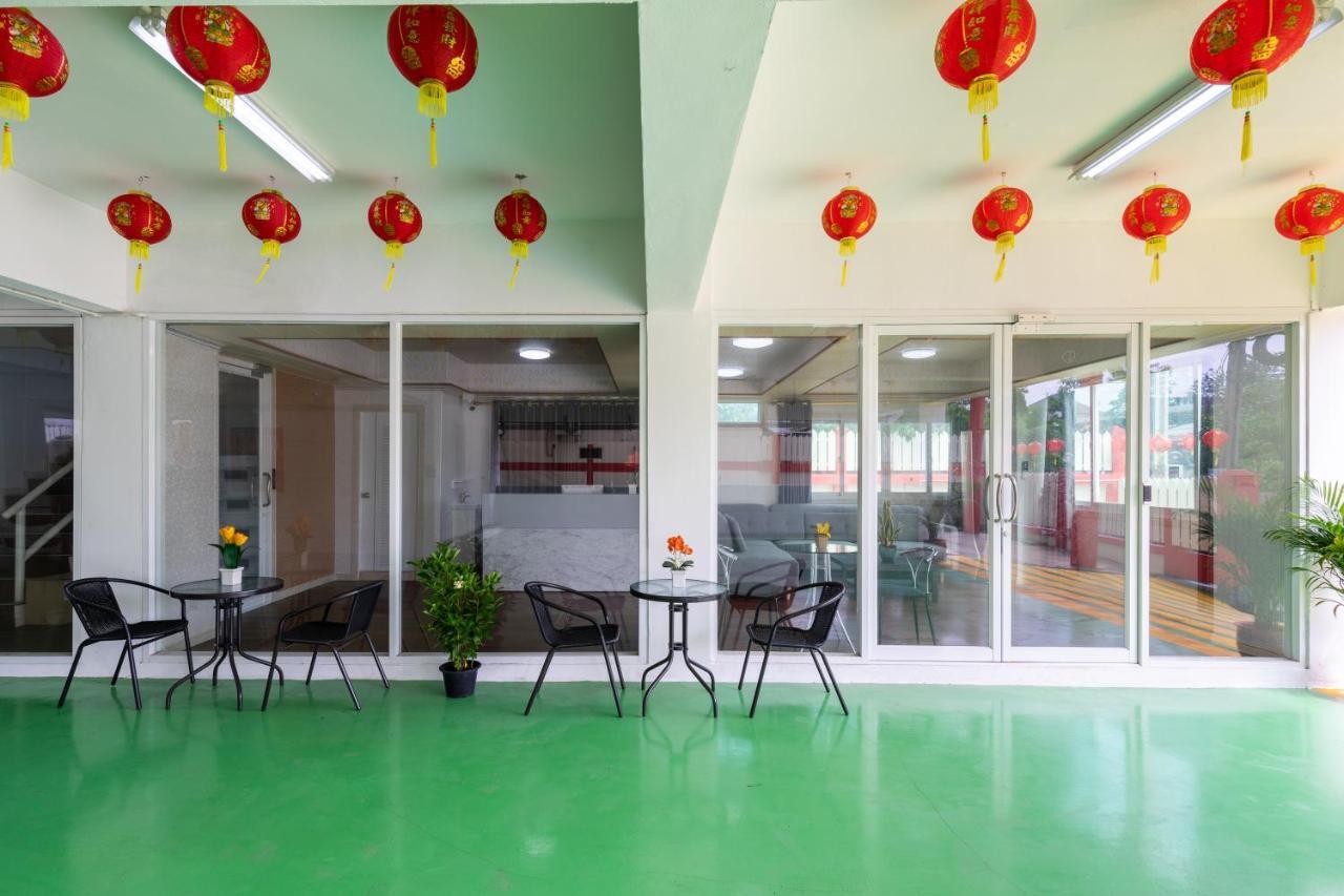 Sukhumvit 101 Hotel Банкок Екстериор снимка
