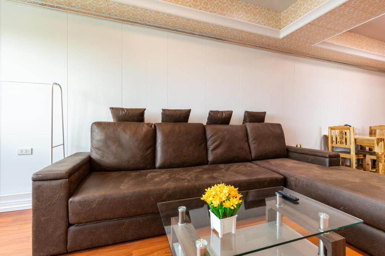 Sukhumvit 101 Hotel Банкок Екстериор снимка